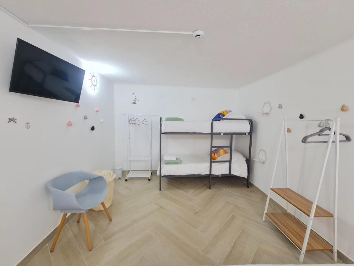 Quartos Para Viajantes, Surfistas, Grupos, Boa Energia Ναζαρέ Εξωτερικό φωτογραφία