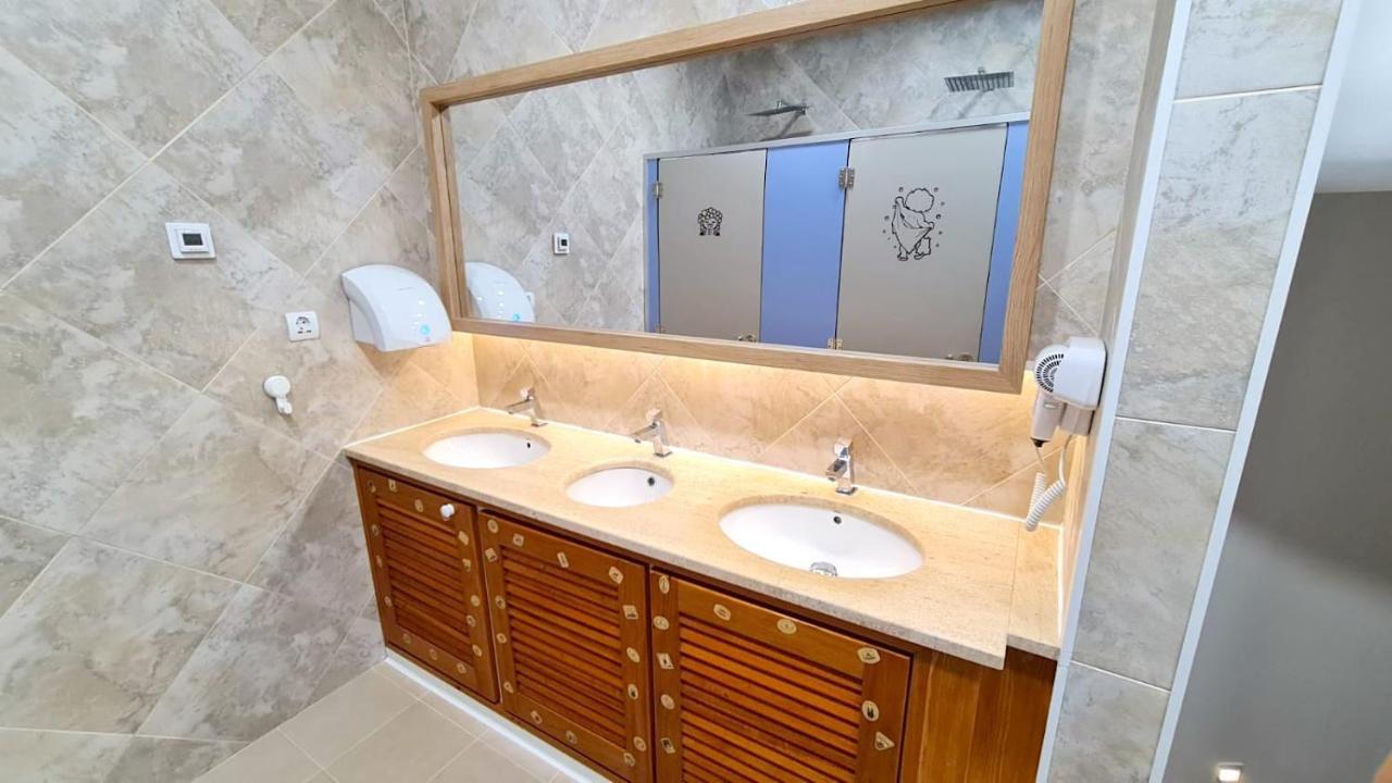 Quartos Para Viajantes, Surfistas, Grupos, Boa Energia Ναζαρέ Εξωτερικό φωτογραφία